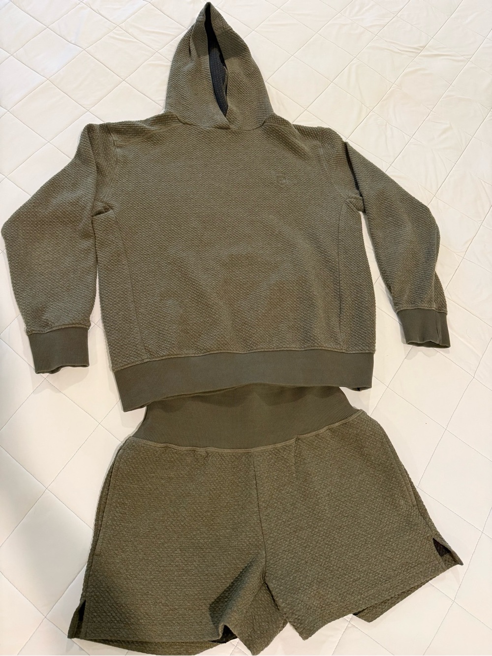 BORN PRIMITIVE Women’s  Olive Green Hoodie  and Shorts Set